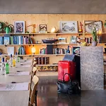 Moxy Hotel Bordeaux