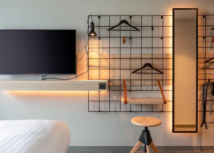 Moxy Otel 3*