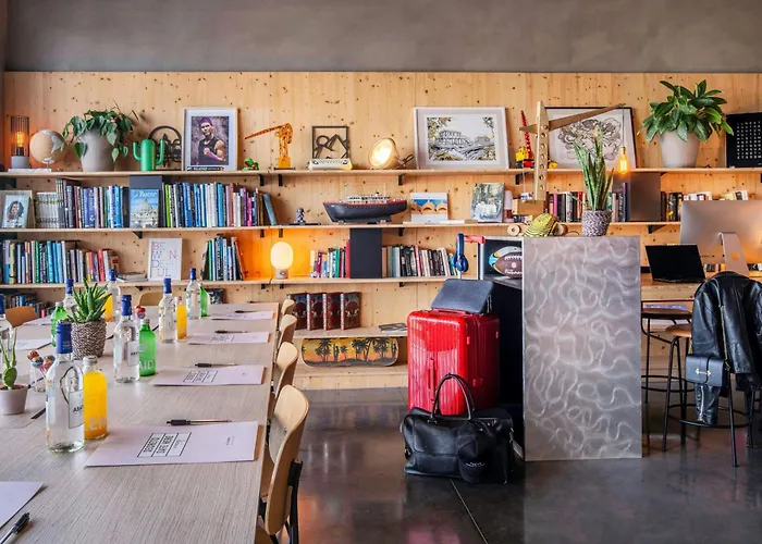 Moxy Hotel Bordeaux