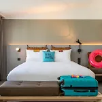 Hotel Moxy