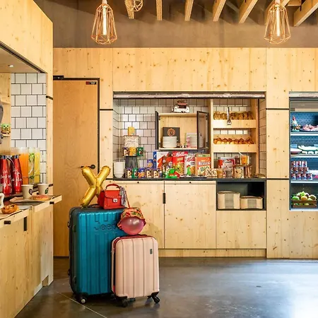 Moxy Bordeaux