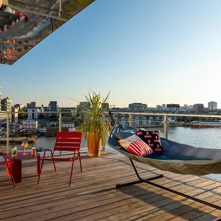 Moxy Hotel Bordeaux