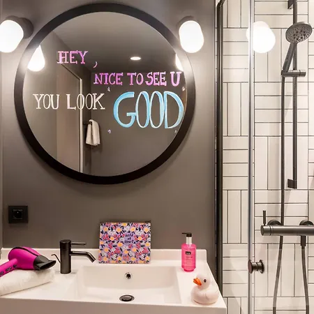 Moxy Hotel 3*