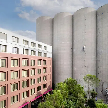 Hotell Moxy Bordeaux