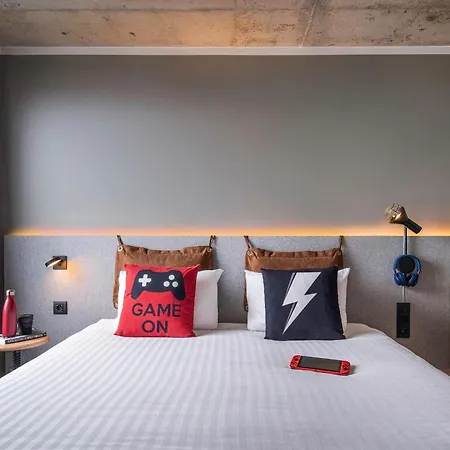 Moxy Hotell 3*