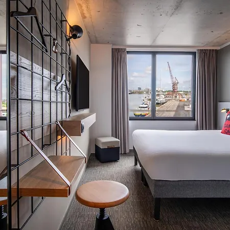 Moxy Bordeaux